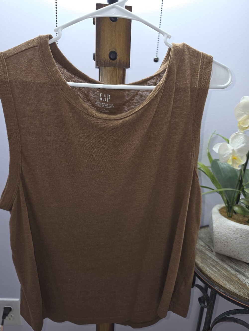 #2640, Gap brown linen blend sleeveless tank top  size L
